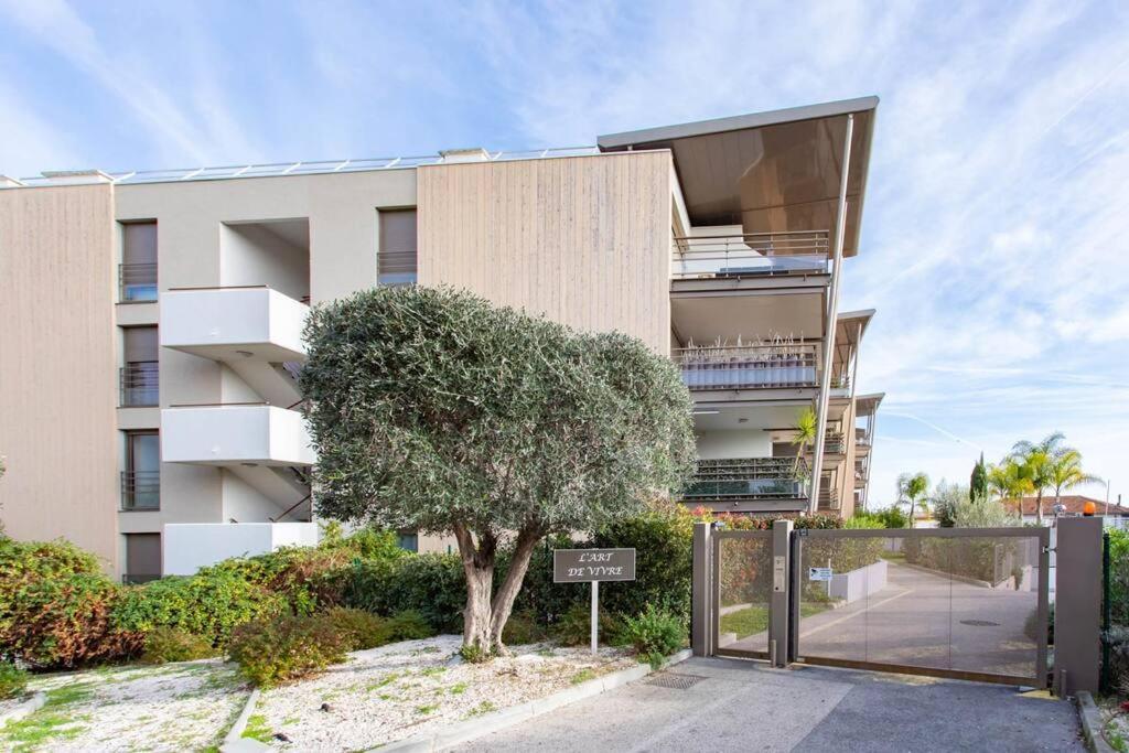 昂蒂布A7- 2 Bdr Sea & Mountain View - Ac, Parking, Pool & Terrace公寓 外观 照片