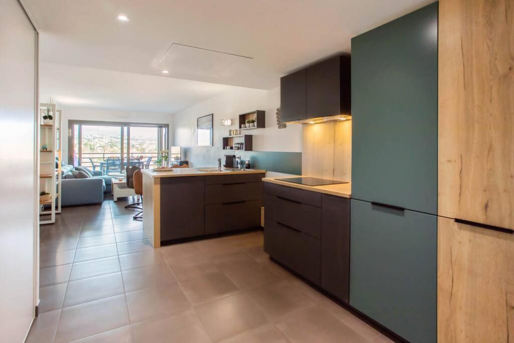 昂蒂布A7- 2 Bdr Sea & Mountain View - Ac, Parking, Pool & Terrace公寓 外观 照片