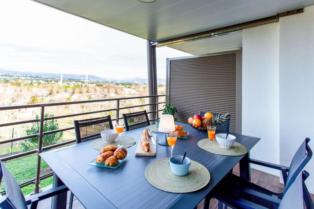 昂蒂布A7- 2 Bdr Sea & Mountain View - Ac, Parking, Pool & Terrace公寓 外观 照片