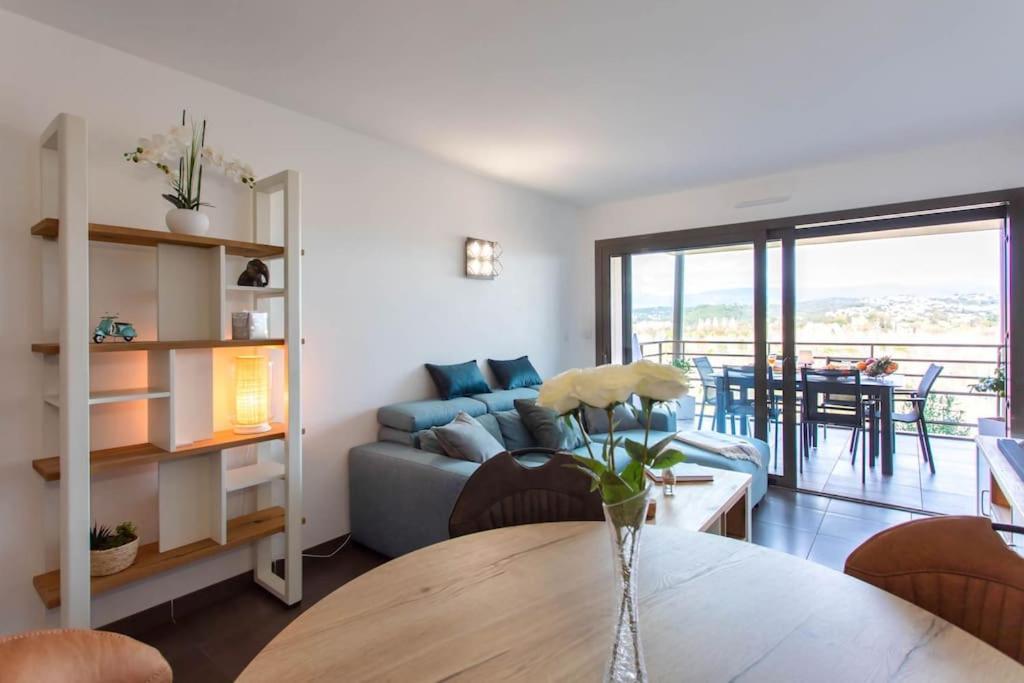 昂蒂布A7- 2 Bdr Sea & Mountain View - Ac, Parking, Pool & Terrace公寓 外观 照片